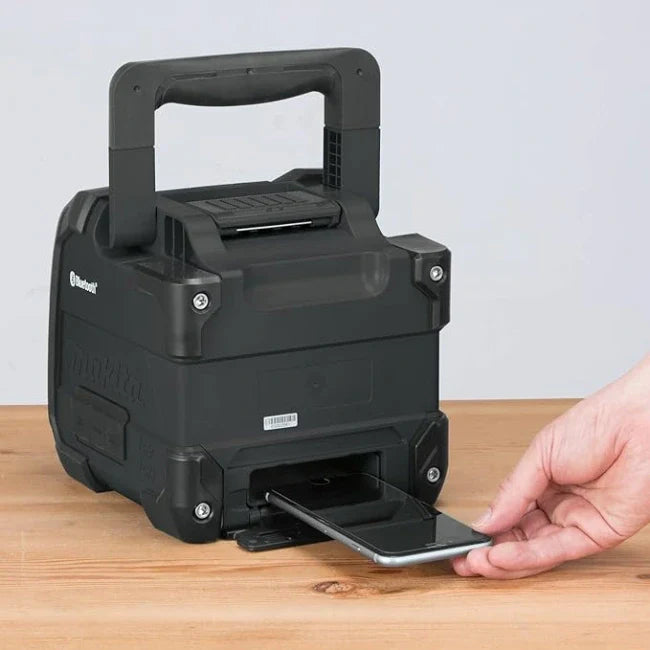 Makita 18V LXT / 12V max CXT Cordless Bluetooth Job Site Speaker (Tool Only)