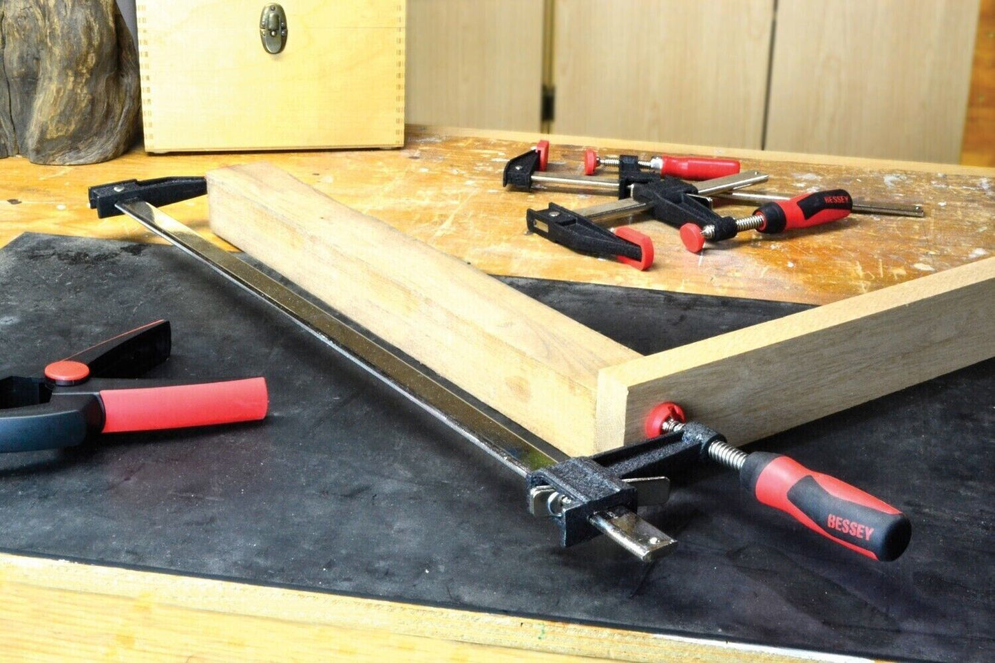 Bessey GSCC+K Clutch Style Bar Clamp 18" GSCC3.518+2K